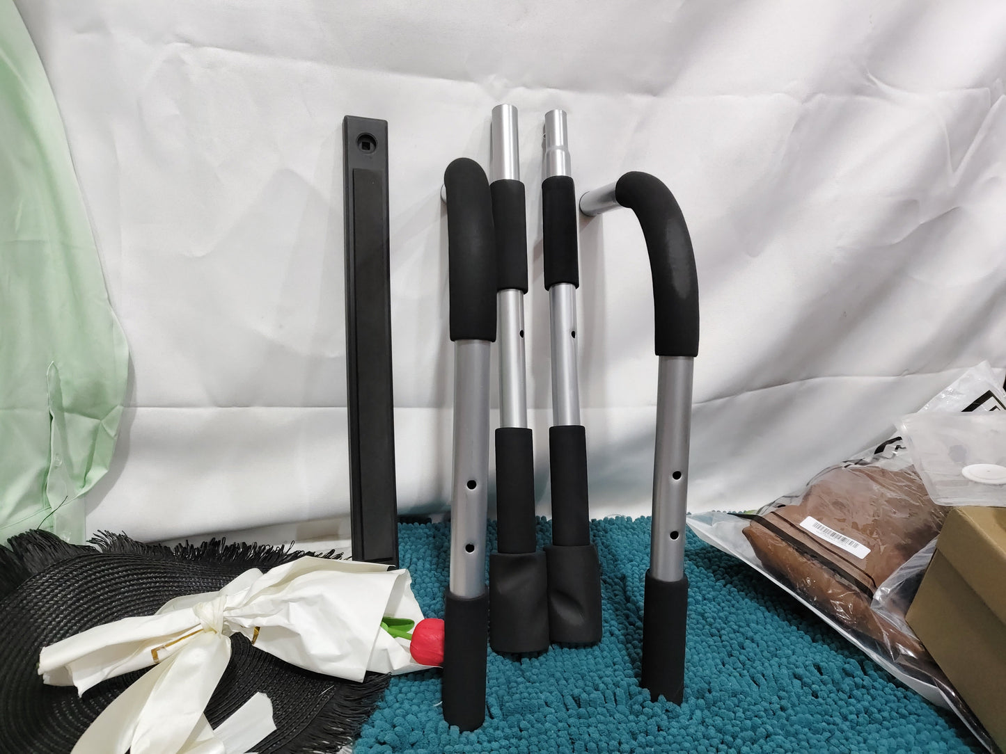 Doorway Pull Up Bar – No Damage Home Chin Up Bar for Door Frame